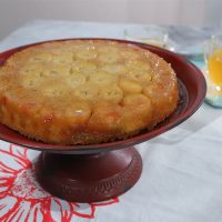 Torta invertida de banana: una receta fácil de hacer y económica para la hora del mate