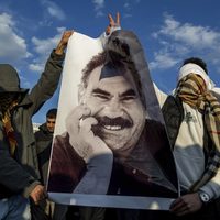 Insurgentes kurdos declaran alto al fuego tras insurgencia de 40 años en Turquía