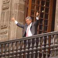 Rosa Albina Garavito: AMLO y su “vocación por restaurar el presidencialismo autoritario”