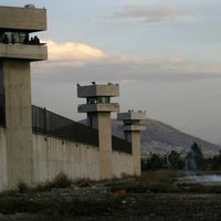 Agua, alimentos y medicamentos están garantizados en los penales: Secretaría de Seguridad del Edomex