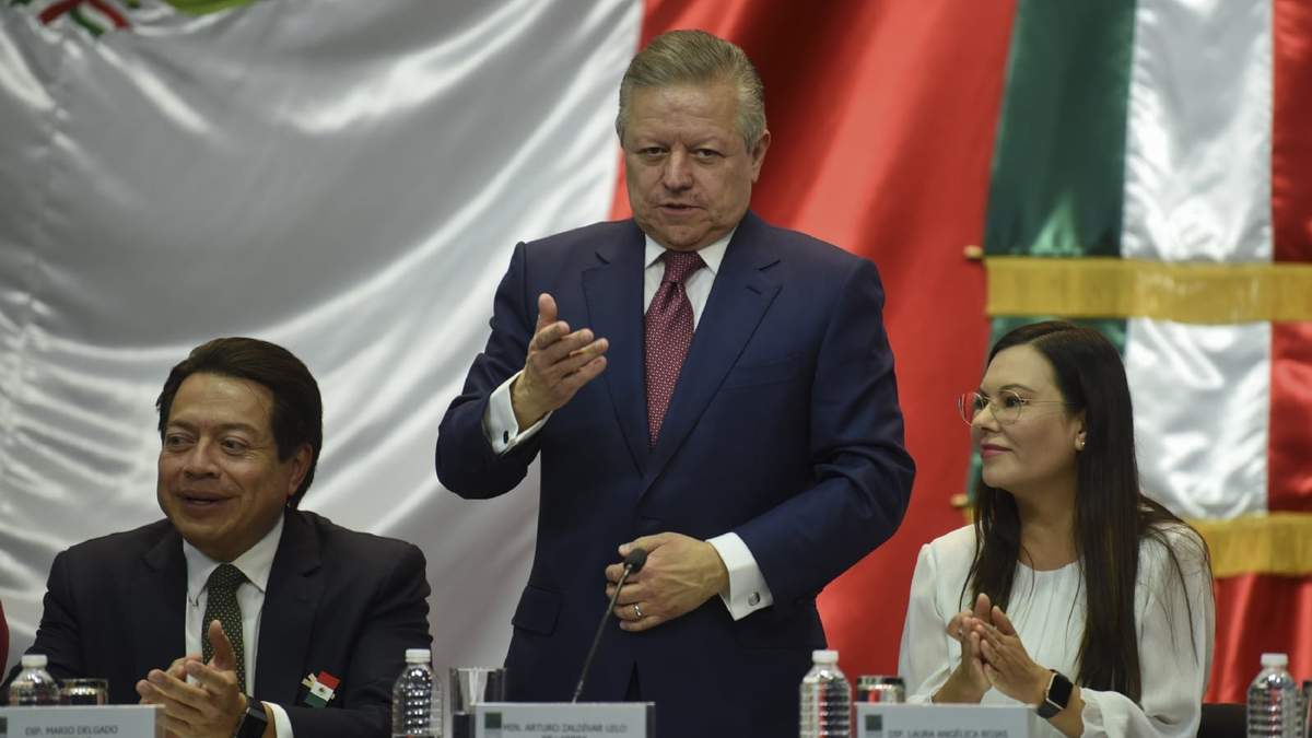El ministro presidente de la SCJN, Arturo Zaldívar en San Lázaro en 2020