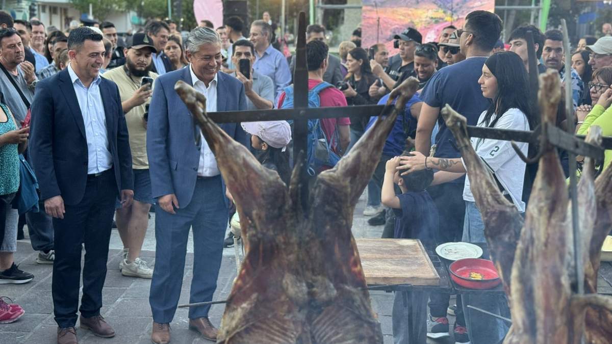 La presentación en el monumento. Fuente: (X)