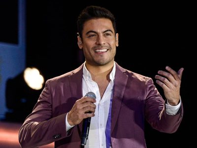El emotivo video de Carlos Rivera sobre los 16 años de su carrera musical