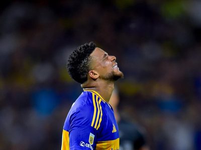 “Rechazó ofertas”: Miguel Ángel Russo respaldó a Frank Fabra a pesar de las críticas