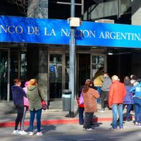 IFE: de qué depende el aumento de presupuesto para las ayudas sociales