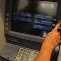 El lunes comienzan a cobrar los trabajadores estatales en Neuquén