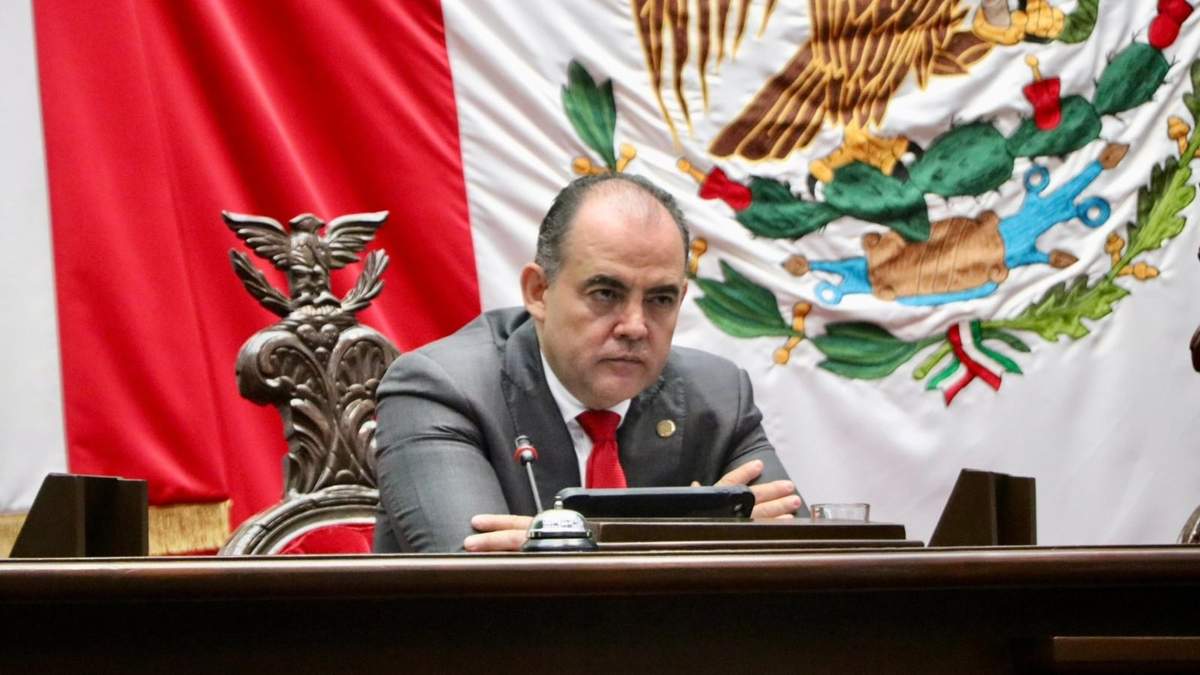 El diputado Baltazar Gaona García