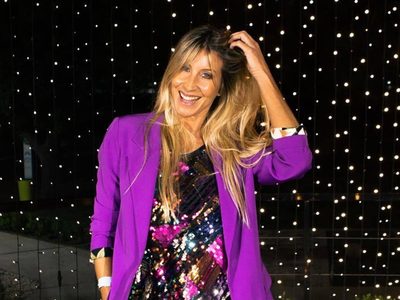 El look comfy de Soledad Solaro para pasar el otoño: prendas de punto versátiles y atemporales