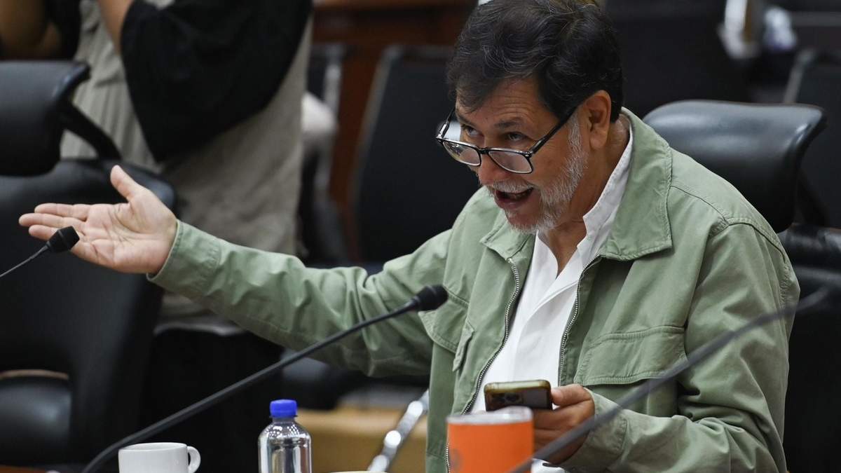 Gerardo Fernández Noroña, representante del PT ante el INE