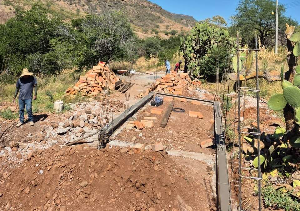 Indaga asesinato de representante agrario de San Lorenzo Atzqueltan y ataque contra delegado del CNI