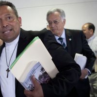 ‘Padre Goyo’ estará fuera de Apatzingán dos años 'por actualización académica”