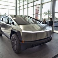 Por cuarta vez, Tesla llama a reparar a su modelo Cybertruck