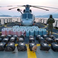 Aseguran embarcación con media tonelada de cocaína en la costa de Acapulco