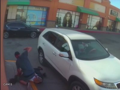 Vinculan a proceso al sujeto que golpeó a su expareja en un centro comercial de Mexicali (Video)