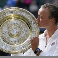 Krejcikova gana Wimbledon y conquista su segundo título de Grand Slam