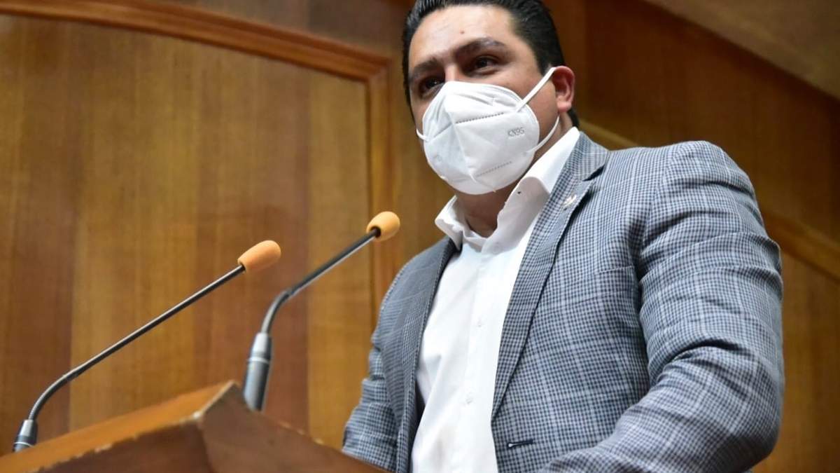 El diputado panista José Antonio García García, autor del punto de acuerdo