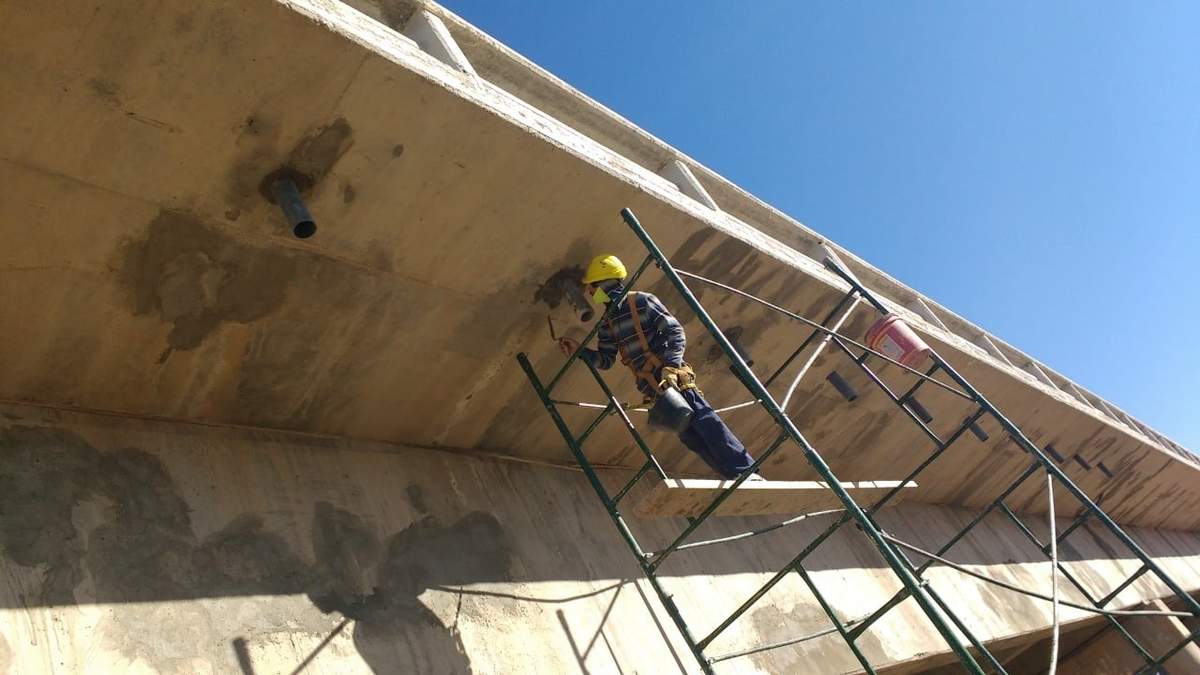 Tareas de reparación de puentes. Fuente: (Vialidad Nacional)