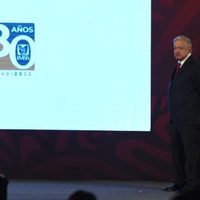 AMLO elogia a Zoé Robledo y agradece a personal del IMSS por su apoyo durante la pandemia