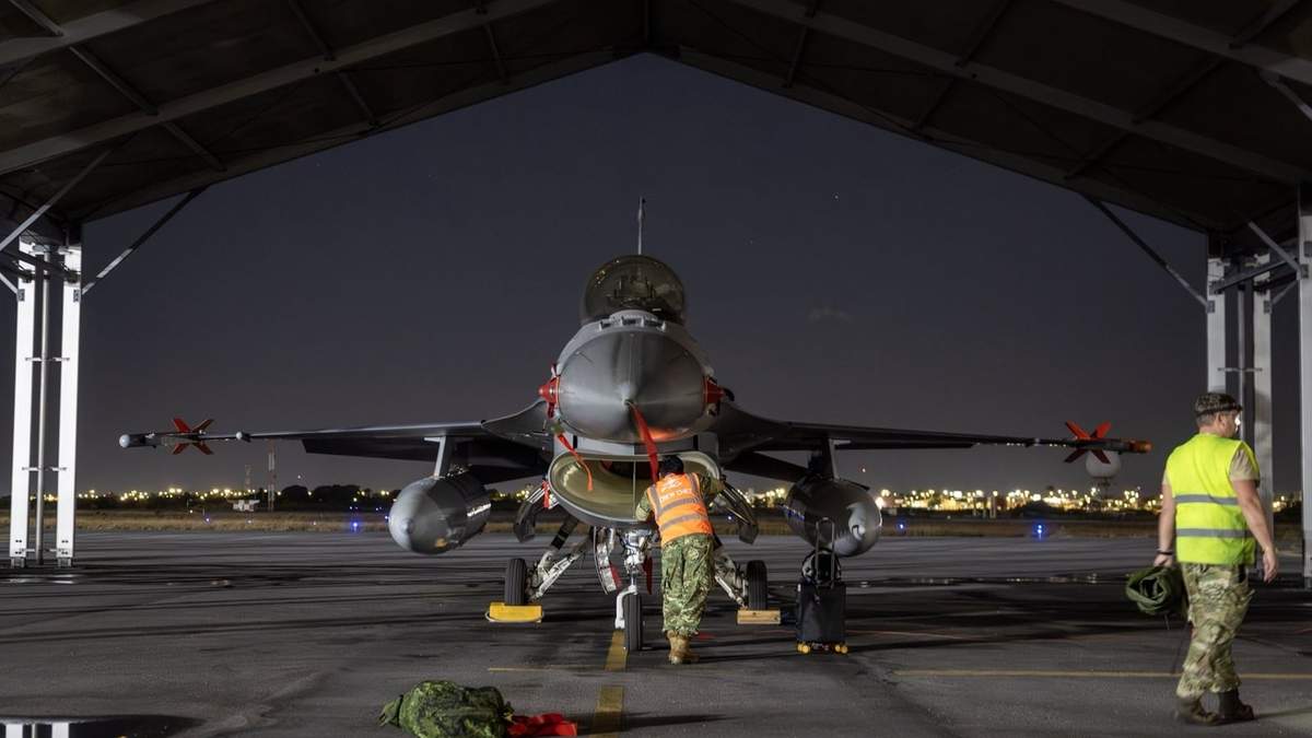 Argentina recibió los primeros F-16 que serán presentados en Córdoba