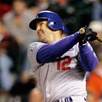 Kent es elegido al Salón de la Fama del beisbol; Fernando Valenzuela, Bonds y Clemens quedan fuera