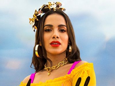 ¡Ojo acá! Anitta no soportó el calor y aparece cómo nunca antes. ¡Todo a la vista!