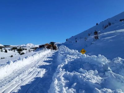 Por la nieve acumulada otra vez está cerrado Pino Hachado