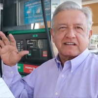 AMLO promete 'cero” importación de gasolinas para 2021 y castigo a huachicoleros de "cuello blanco"