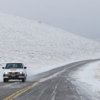 Hay rutas interrumpidas en la cordillera de Neuquén por fuerte viento blanco