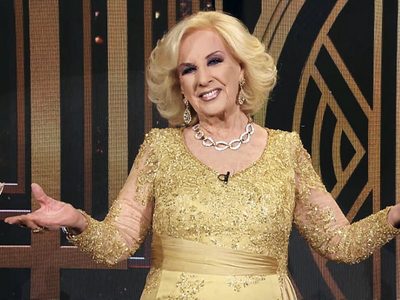 Fin del misterio: trascendieron los primeros invitados a la mesaza nocturna de Mirtha Legrand