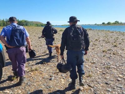 Se reanuda la intensa búsqueda del pescador perdido en Piedra del Águila