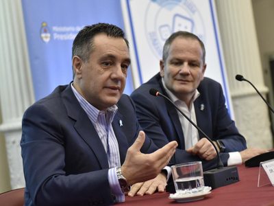 Finocchiaro, enojado con los gremios docentes, criticó a Baradel