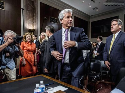 Confirman una reunión clave entre Caputo y el CEO de JP Morgan