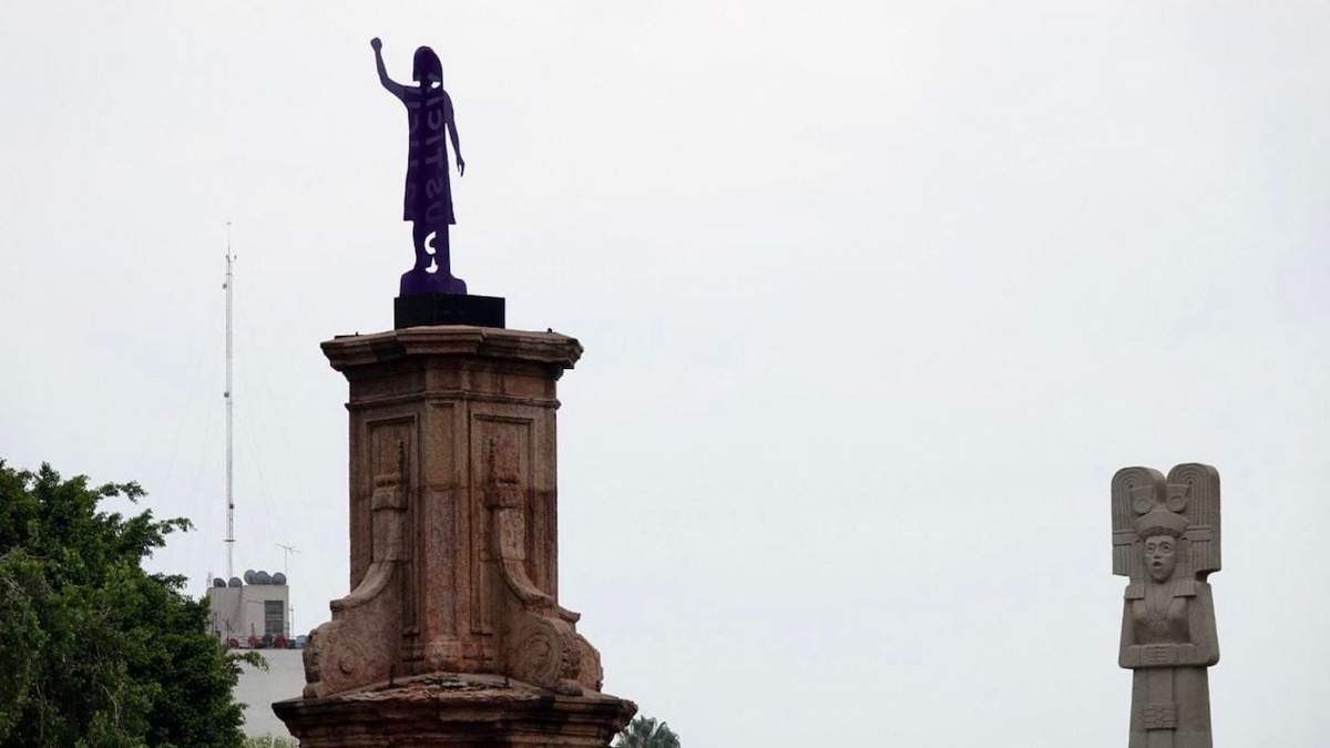 La Antimonumenta-Justicia y La Joven de Amajac