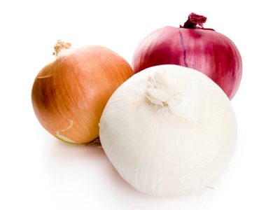 Canadá y EU retiran del mercado cebollas importadas desde México tras brote de salmonelosis