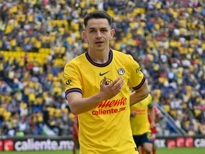 América golea 3-0 al Toluca y se mantiene en segundo lugar de la tabla general (Videos)