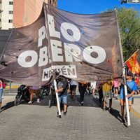 Organizaciones sociales de Neuquén entregaron currículums como modalidad de protesta