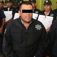 Exjefe ministerial implicado en caso Ayotzinapa se entrega a la FGR
