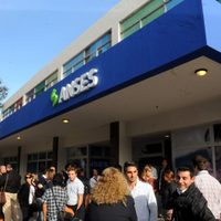 Bono milagroso: más de 5 millones se anotaron para cobrar los 10 mil pesos