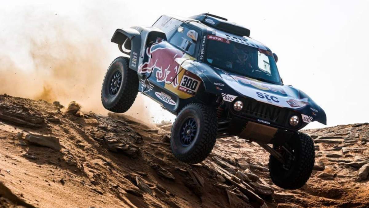 Sainz en la etapa 8 del Dakar. Fuente: (Instagram)