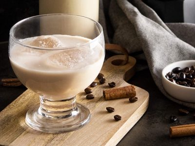 El Baileys vale fortuna, pero mirá cómo hacerlo casero con pocos ingredientes y disfrutá de su buen sabor