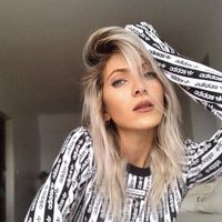 Una seguidora trató de "ridícula" a Cande Ruggeri y ella le respondió sin filtro