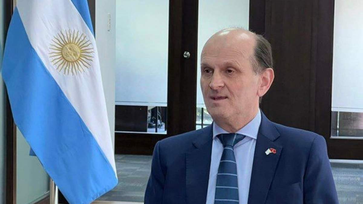 Luis Beltramino es un diplomático de ardua experiencia. Fuente: (Twitter)