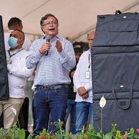 La mala gestión de Duque, alimento para la candidatura de Petro