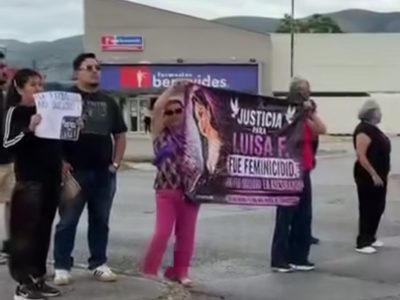 Exigen con bloqueo que se investigue el feminicidio de Luisa Fernanda