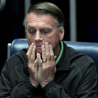 El primer juez en votar lo declara culpable de golpismo