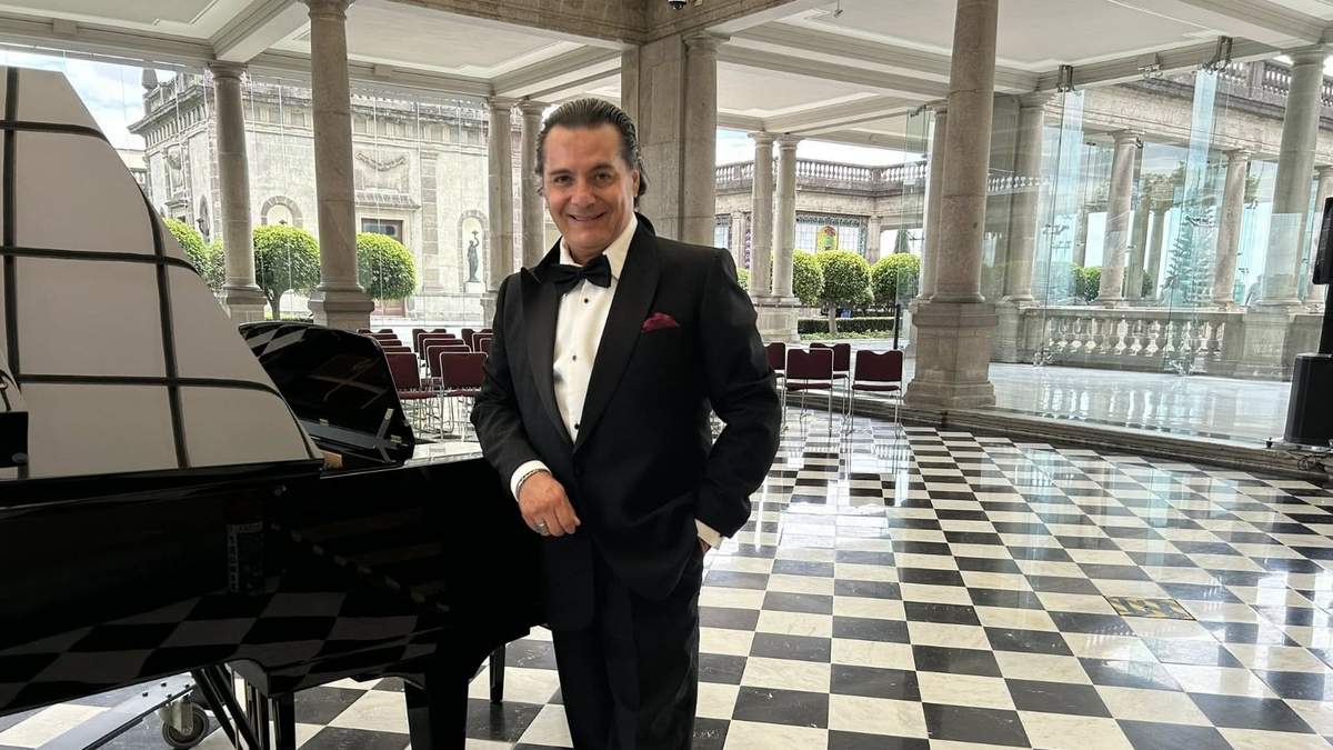 El tenor internacional mexicano, Emilio Ruggerio