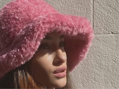 La foto que publicó Adara Molinero, le llovieron las críticas y tuvo que cambiar la frase que decía
