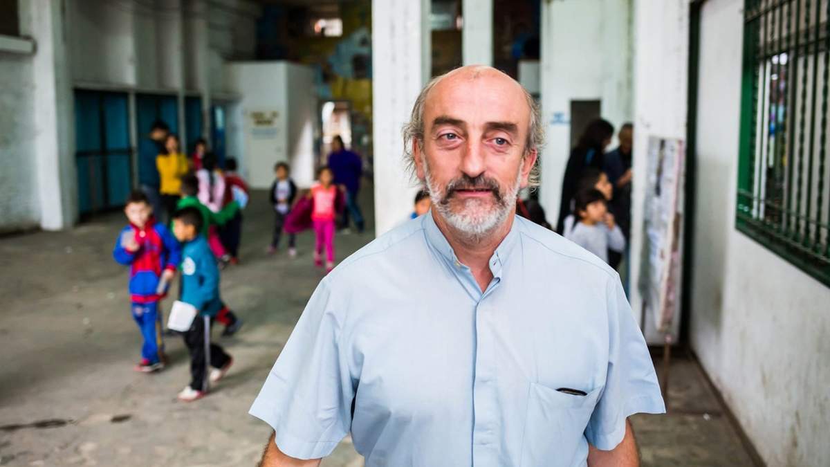 Padre Lorenzo "Toto" de Vedia. Fuente: (Twitter)