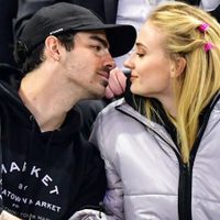 Demasiada ternura: Sophie Turner y Joe Jonas sorprendieron con esta romántica fotografía