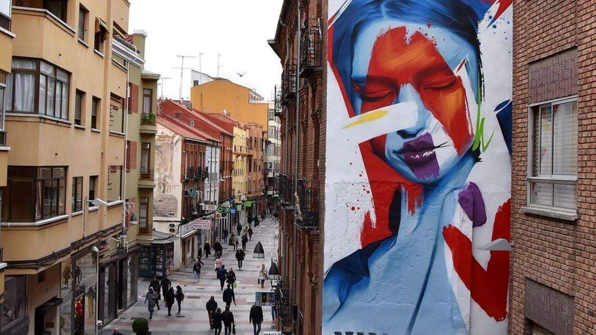 El otro lado del turismo urbano a través de murales coloridos.  (Instagram)